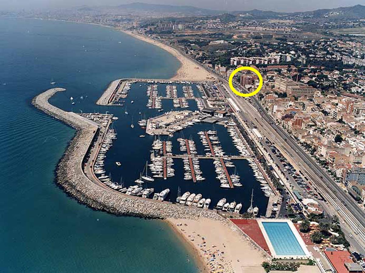 Lydia'S Port Nautic & Beach El El Masnou Exterior foto